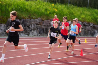 1000m AI