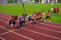 1000m AI