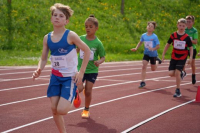 1000m AI
