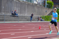 1000m